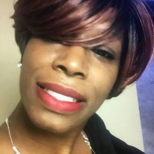 Meet your Posher, Kendra